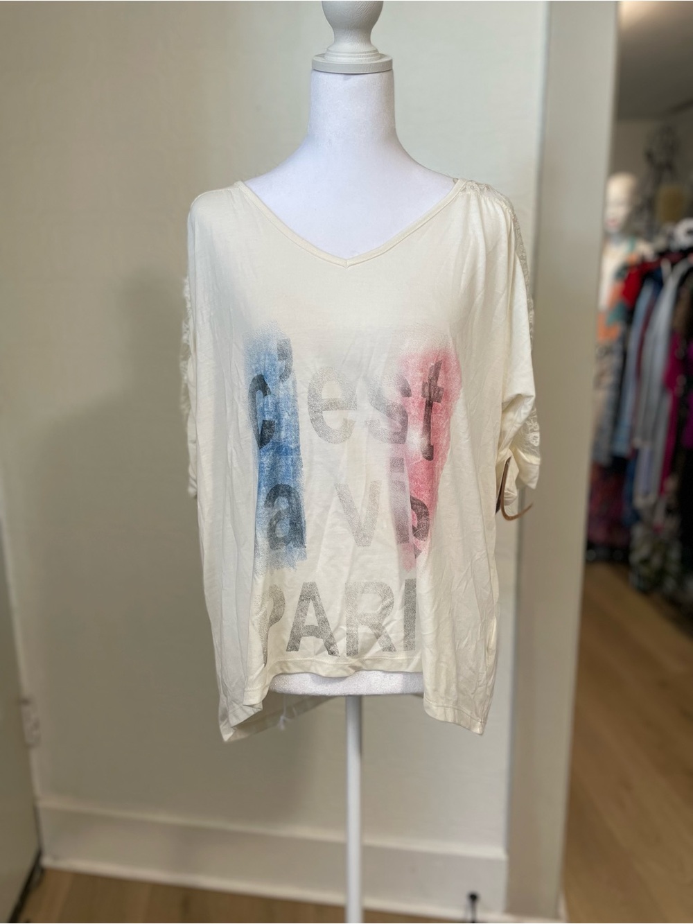 Energie Cream V-Neck Tee with Blue & Pink Graphic